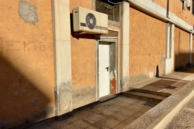 LOCAL COMERCIAL EN VENTA EN AVENIDA DE LA FAMA – MURCIA — 14