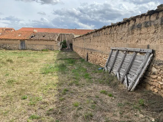 VENTA DE SOLAR EN TORRALBA DE LOS SISONES (TERUEL) — 8