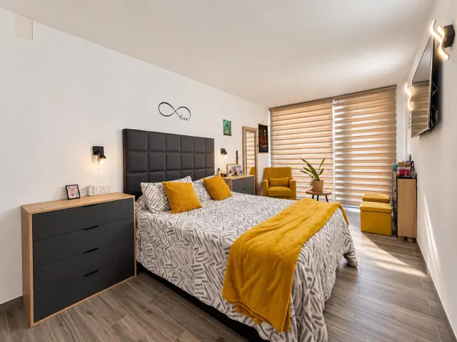 Planta baja esquinera con jardín en Sant Julià de Lòria — 8