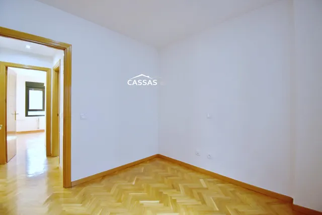 JARDINES DE MADRID con 2 habitaciones. Garaje, trastero y piscina. — 22