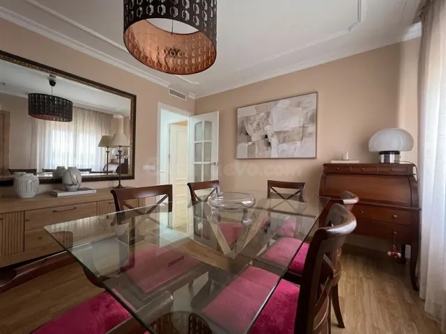 ¡amplia vivienda en pleno centro de Algeciras con plaza de garaje! — 5
