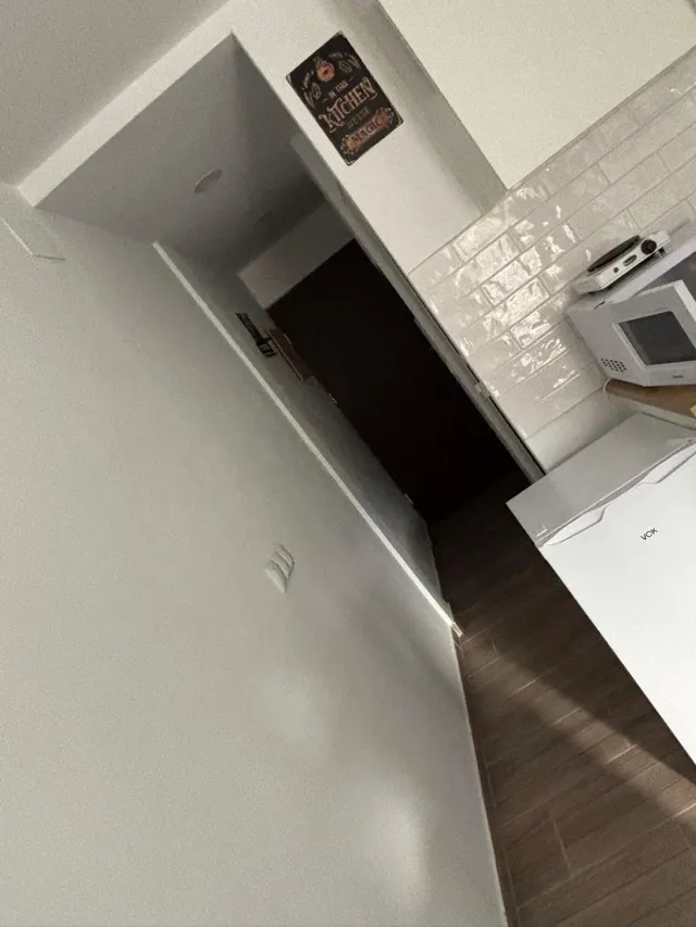 Acogedor Apartamento Reformado en Benidorm, Ideal para Inversión — 10