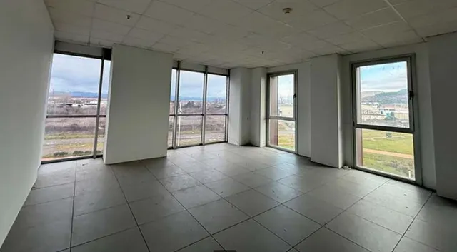 CONJUNTO DE 3 OFICINAS EN LA TORRE DE LA ROSALEDA — 9