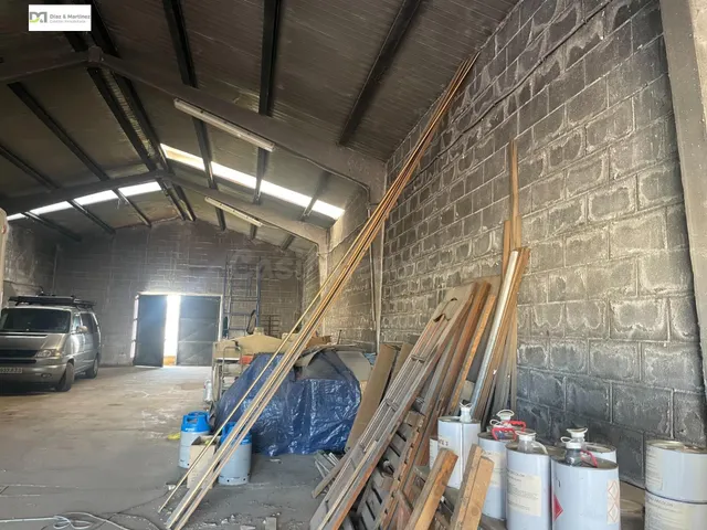 NAVE DE 225M EN SANTA OLAJA DE LA RIBERA - foto 3