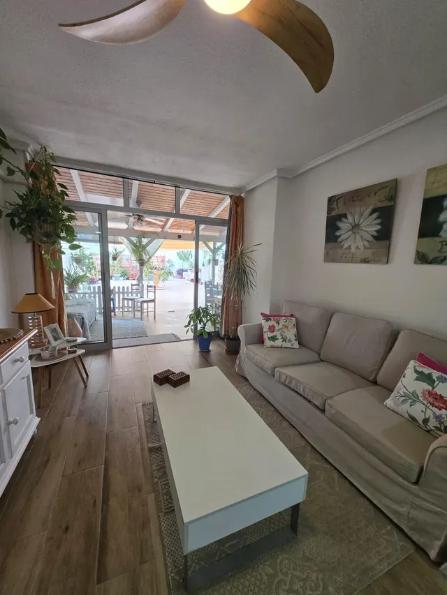 Precioso apartamento totalmente reformado con gran terraza — 6