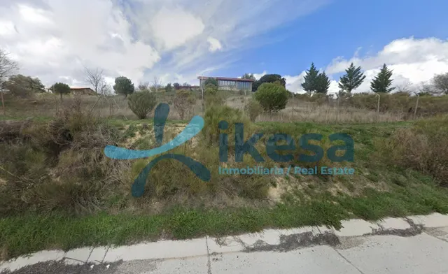 Venta de Finca Rústica en Los Villares, Jaén.