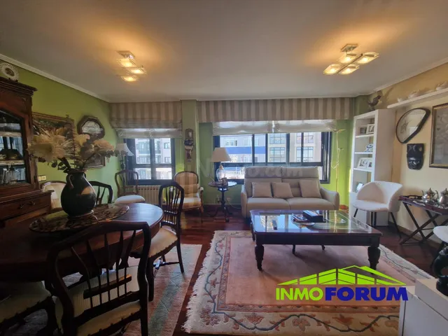 DUPLEX 160 M2, LUMINOSO. 4 DORMITORIOS, 3 BAÑOS - foto 4