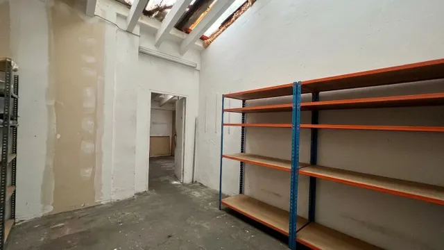Local comercial 162m² en venta - Paseo Sagasta — 19
