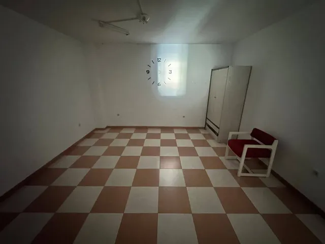 LOCAL MUY ECONÓMICO EN FELIPE TRIGO DE 150 m2 — 6