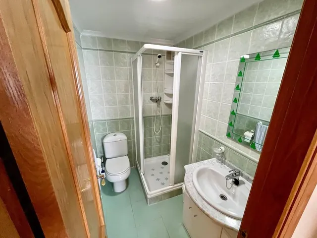 Bungalow Adosado en Alquiler en Urbanización con Piscina – Santa Pola, a solo 1 km de la Playa — 16