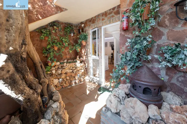 Magnífica casa para invertir puesto que tiene licencia turís - foto 5