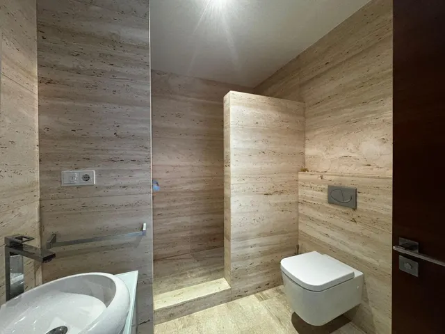 Exclusivo Chalet en Casillas - Espacio y Comodidad a Tu Alcance — 7