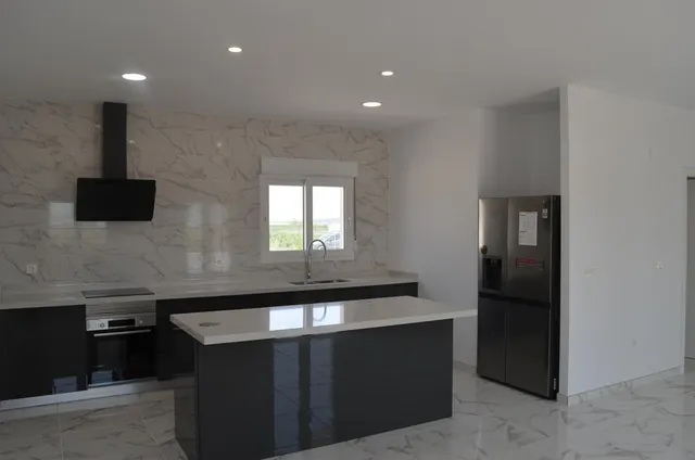 VILLAS DE OBRA NUEVA EN PINOSO — 13