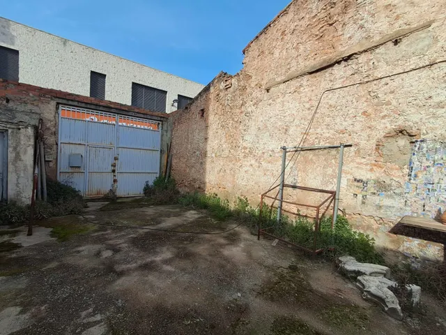 LOCALES COMERCIALES ZONA LA PANDEROLA — 9