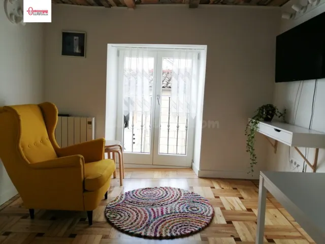 APARTAMENTO EN CASCO ANTIGUO