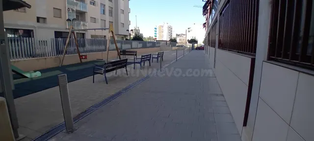 Acogedor Piso en Alquiler entre Avenida Príncipe de Asturias - foto 5