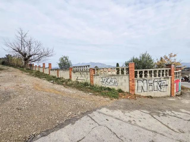 Terreno edificable de 3.636 m2 edificable en urbanización Can Parellada de Masquefa — 10