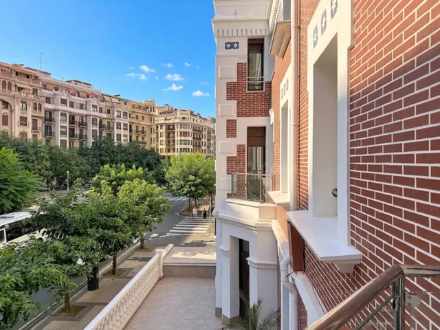 Casi 100 m2 y cuatro habitaciones en los primeros números de Zabaleta. Casi nada. — 28