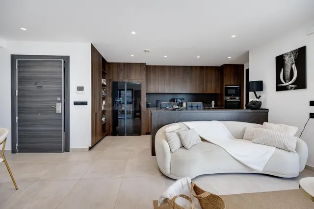 Impresionante apartamento de 3 dormitorios en el corazón de la ciudad — 4