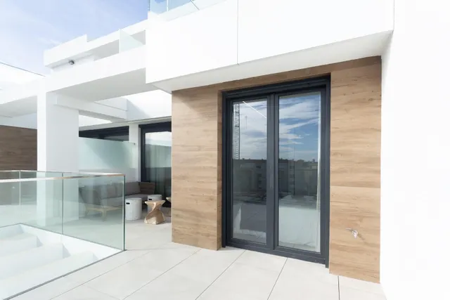 VIVIENDA MEDITERRANEA A ESCASOS METROS DEL MAR — 10