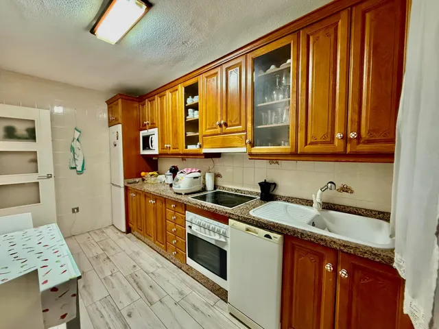Apartamento en exclusiva de 2 dormitorios con piscina y vistas al parque de l'aigüera  en Benidorm — 7