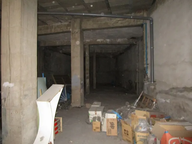 Urbis te ofrece un estupendo local comercial en venta en Garrido Sur, Salamanca. — 3