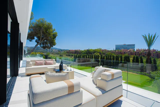Chalet 6 habitaciones 741m² en venta - Marbella — 28