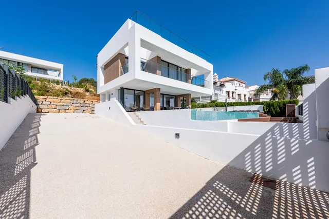Chalet 3 habitaciones 220m² en venta - Costa Del Sol — 33