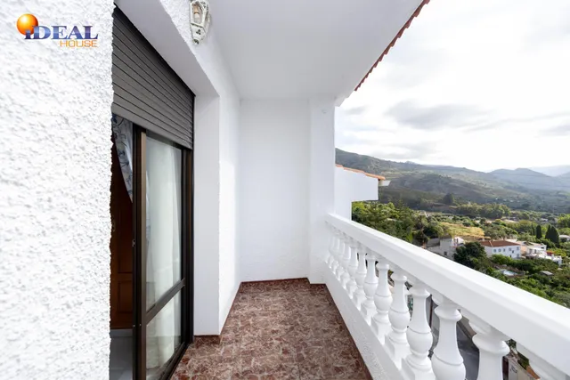 Casa de 6 dormitorios con piscina privada, terrazas y espectaculares vistas en Órgiva – Granada — 41