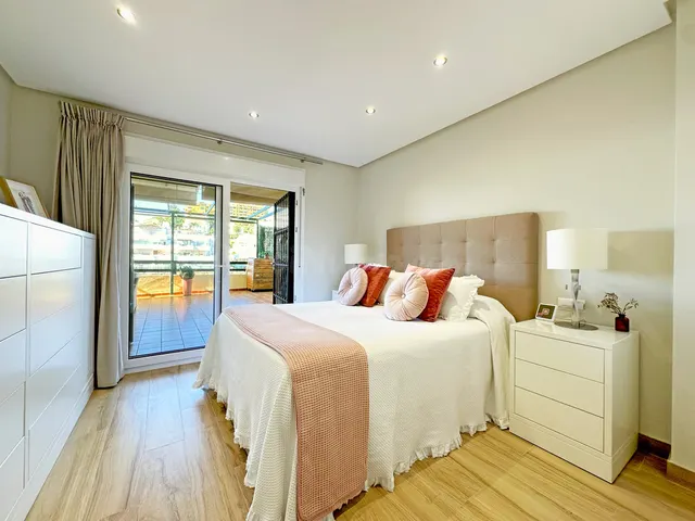 Apartamento 2 habitaciones 106m² en venta - Costa Del Sol - foto 4