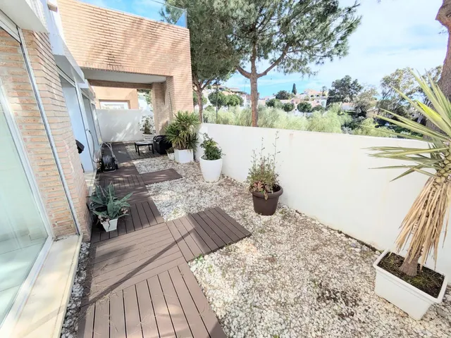 Chalet 4 habitaciones 334m² en venta - Centro — 28