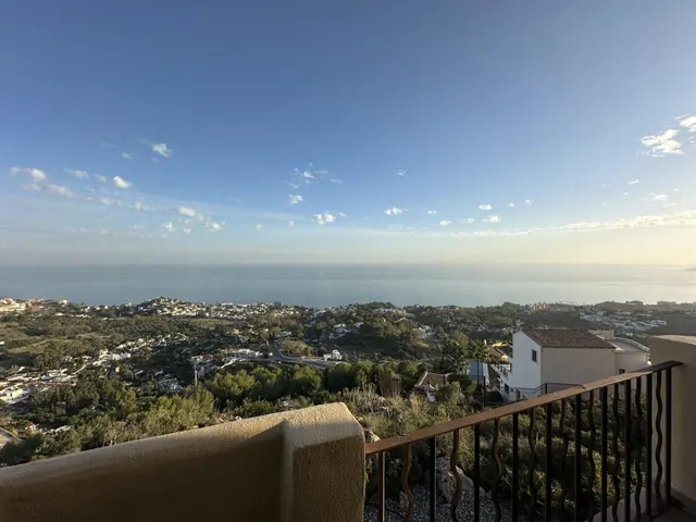 Benalmádena Pueblo - Piso 2 Dormitorios Vistas al Mar, Garaje, Trastero, Piscina — 17