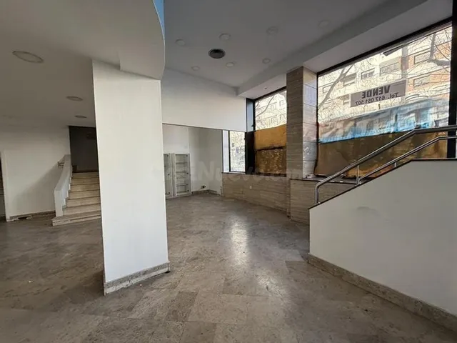 Venta de Local Comercial en Paseo Delicias, Madrid - foto 3