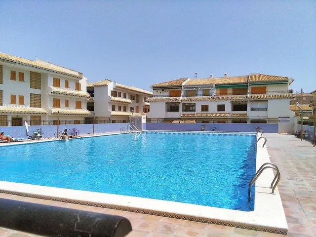 Apartamento con piscina cerca de la playa en Santa Pola — 19