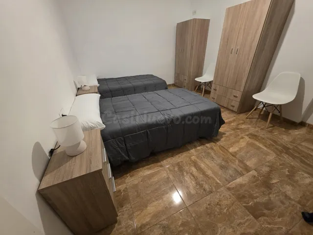 Se alquila Habitación en piso compartido