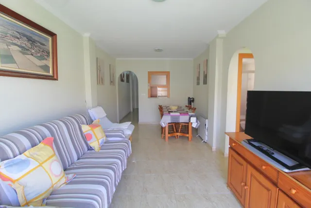 Ático de 3 dormitorios y 2 baños, con solárium privado y plaza de aparcamiento — 22