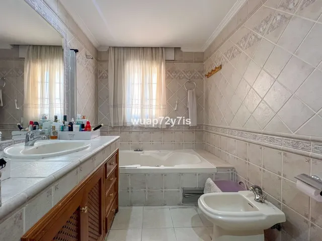 Adosado 5 habitaciones 340m² en venta - Costa Del Sol — 28
