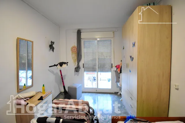 ¡Palmera centro! Acogedor y muy luminoso con terraza y balcón, todo amueblado — 19