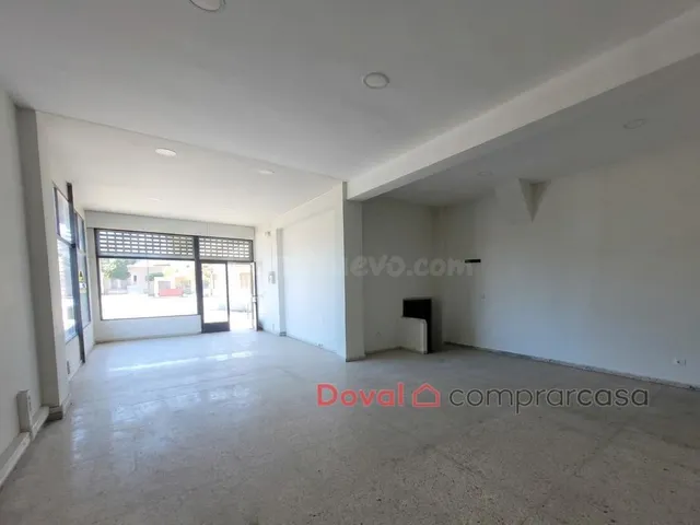 Local comercial en alquiler en O Porriño | Ubicación estraté - foto 2