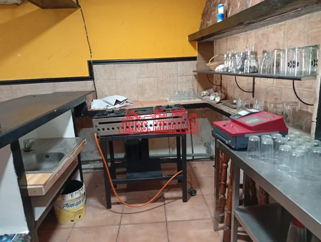 SE VENDE COMPLEJO EN ELCHE — 32