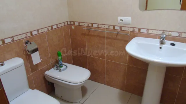PISO DE TRES DORMITORIOS EXTERIOR, CON PATIO, AMPLIA COCINA, - foto 5