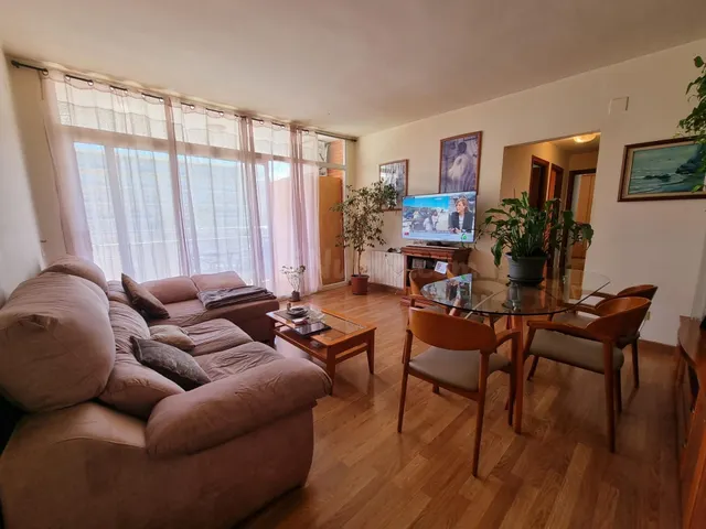 Piso de 3 dormitorios en Fenals, Lloret de mar. - foto 5