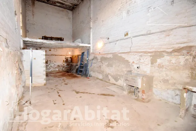 AMPLIA CASA CON TERRAZA Y BALCÓN PARA HACER A TU GUSTO — 16
