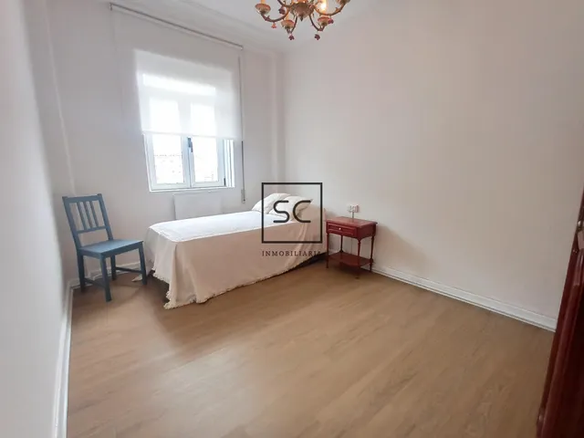 Piso con ascensor en el Centro, Ferrol — 22