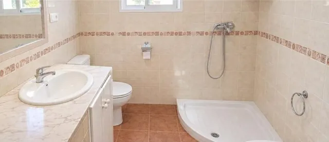 Venta parcela con casa y piscina.sierra de cadiz. — 11