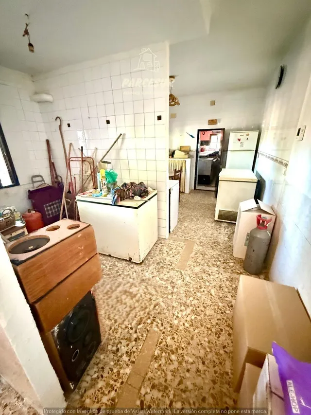 ZONA HIGUERON -Oportunidad única en el corazón del barrio! Casa + negocio en venta — 17