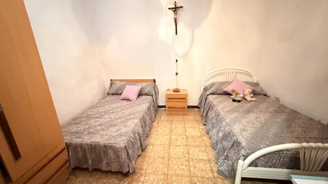 Acogedor Piso en La Hoya, Oportunidad Única. — 15