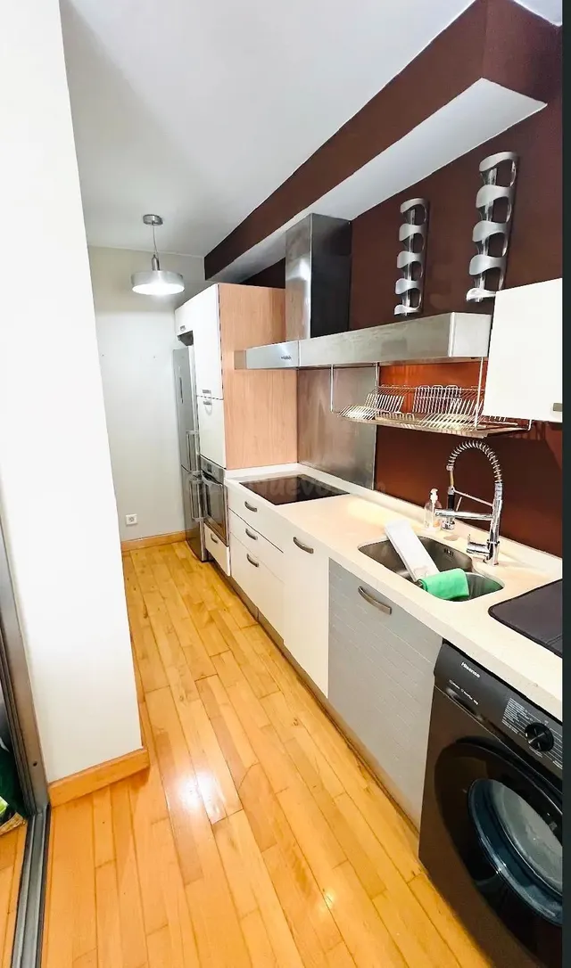 Alquiler de temporada | amplio piso exterior -  cerca de zona triana — 7