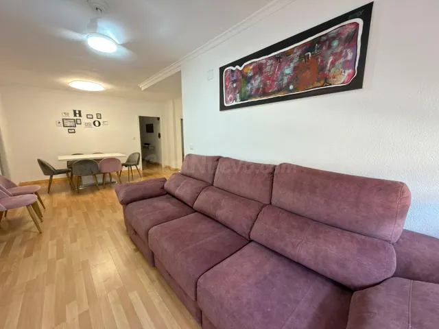 Espacioso y Moderno Piso Reformado en Altozano, Alicante - ¡Tu Nuevo Hogar Te Espera! — 3