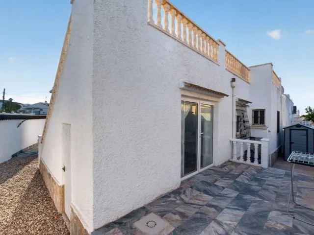 Villa 3 habitaciones en venta - La Siesta - El Salado - Torreta — 24